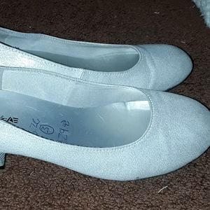 Cute shoes size 3 in children's